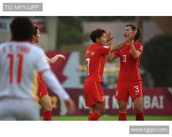 中国女足迎战泰国女足力争在亚洲杯赛场上再创辉煌